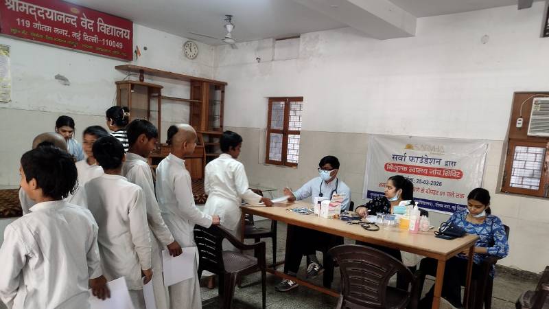 Health Check-up Camp @ Gurukul, Gautam Nagar